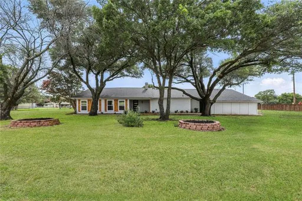 133 Crown Road, Willow Park