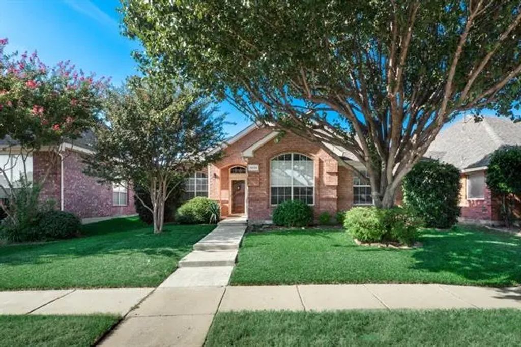 1533 Broadmoor Drive, Allen
