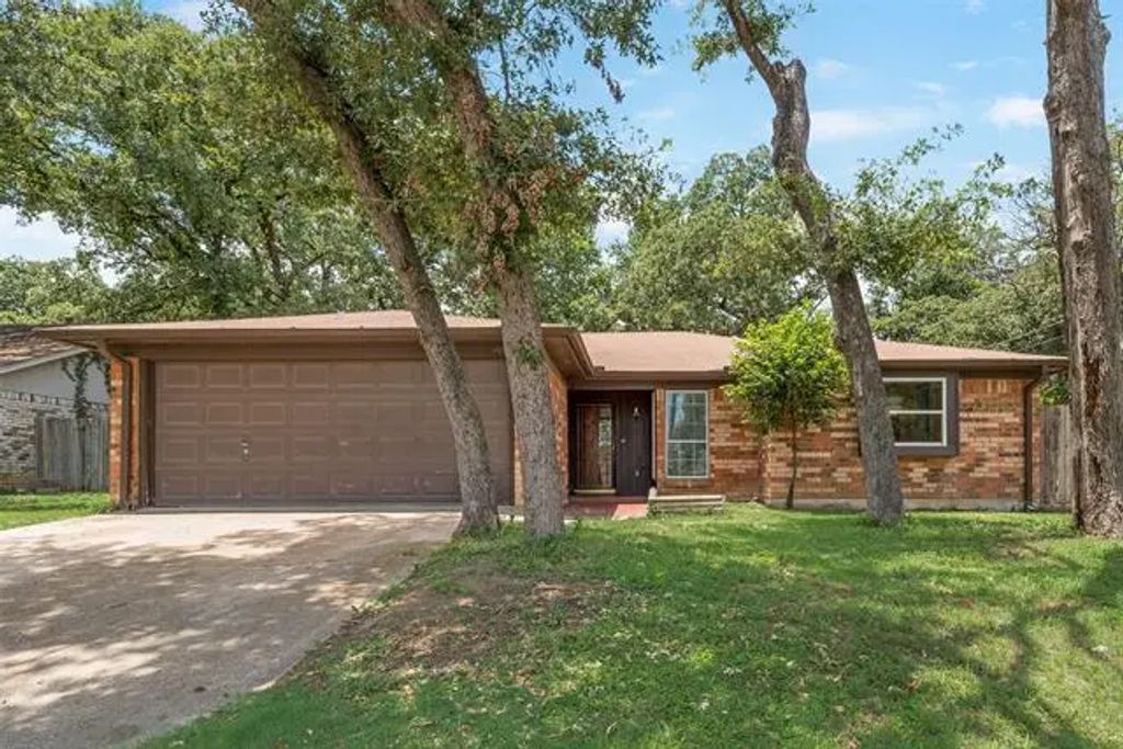 3614 French Wood Drive, Arlington