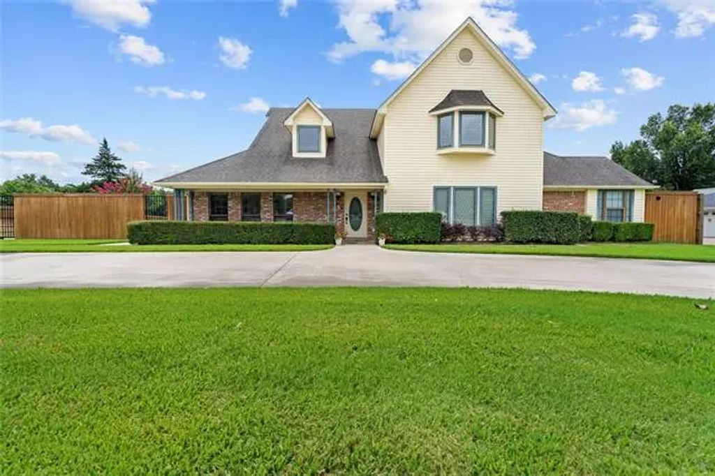 1291 W Fm 515, Winnsboro