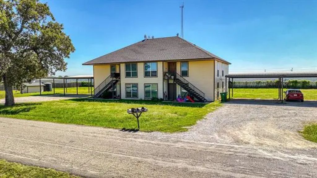 765 Olive Branch Road, Brock
