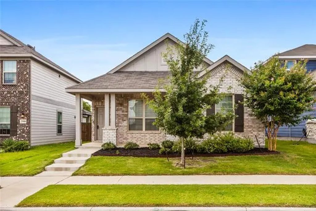 2904 Brittlebush Drive, Fort Worth