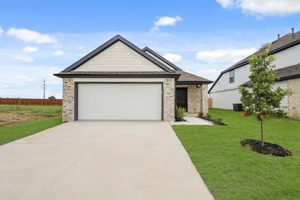 7016 Trestle Street, Fort Worth
