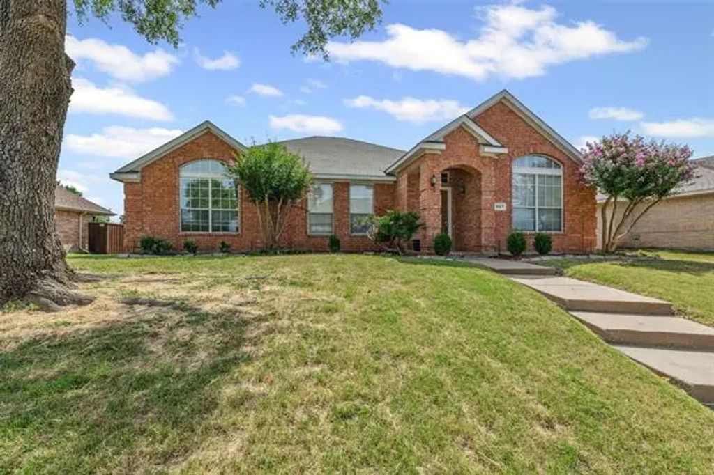 807 Cheyenne Drive, Allen