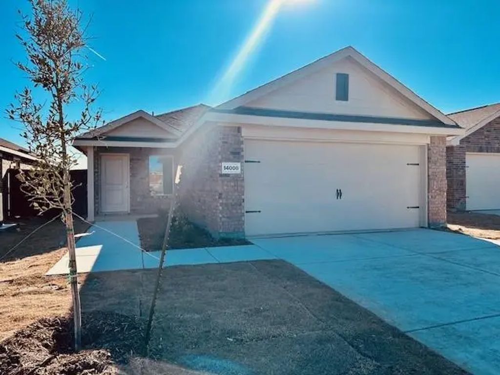 14008 Birch Farm Drive, Pilot Point