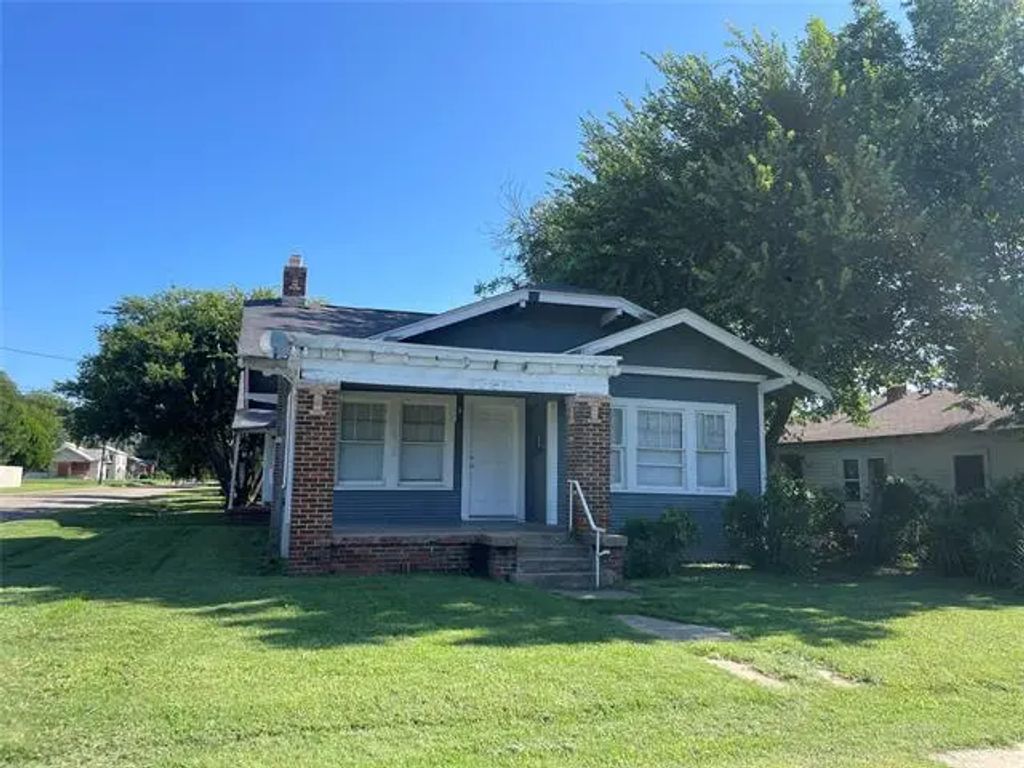 1612 Collins Avenue, Wichita Falls