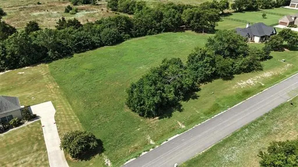 C-41 Lake Shore Drive, McKinney
