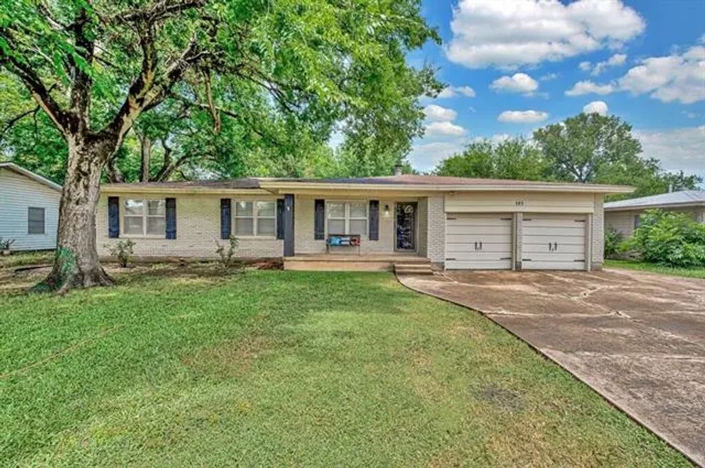 145 Darden Drive, Robinson