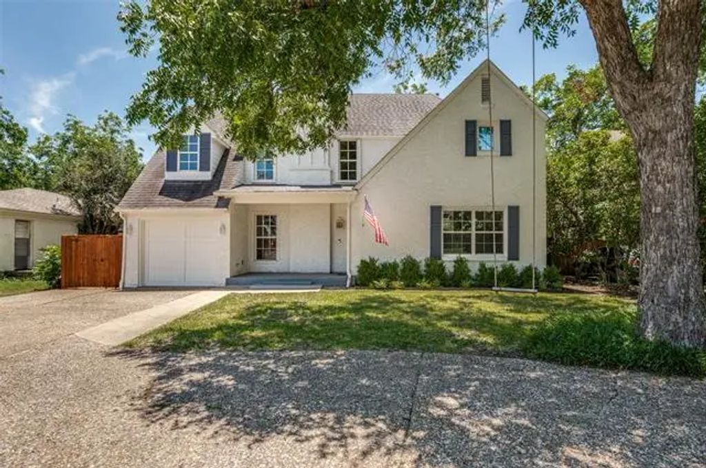 3207 Mockingbird Lane, Highland Park