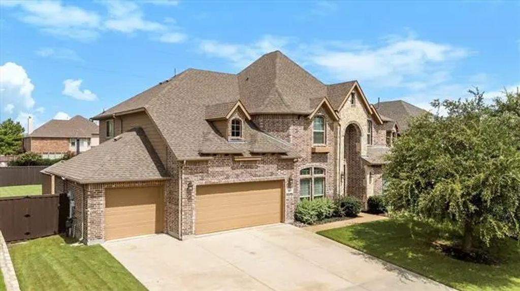 137 Chapel Hill Drive, Prosper