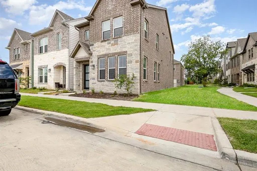 4712 Craymore Road, Dallas