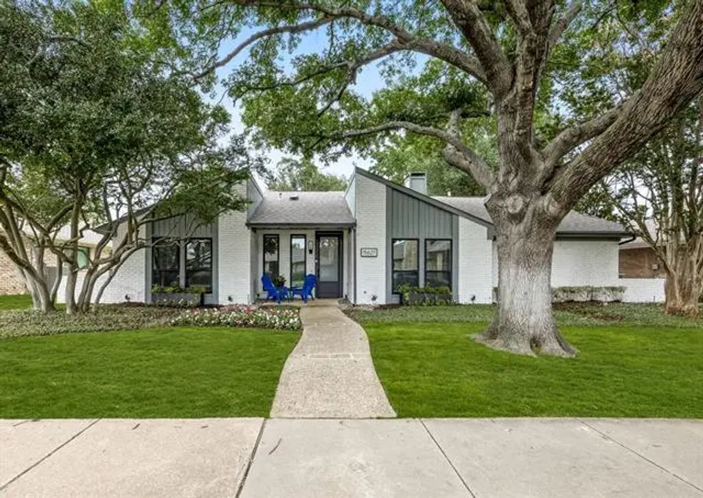 15627 Golden Creek Road, Dallas