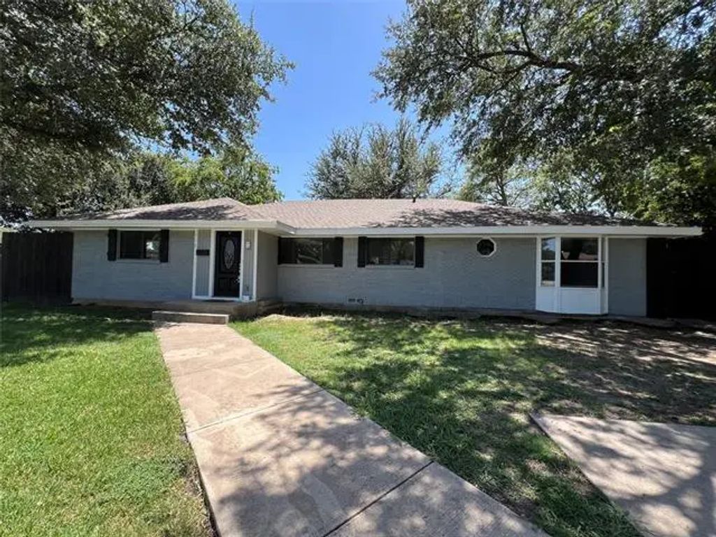 424 Grace Drive, Richardson