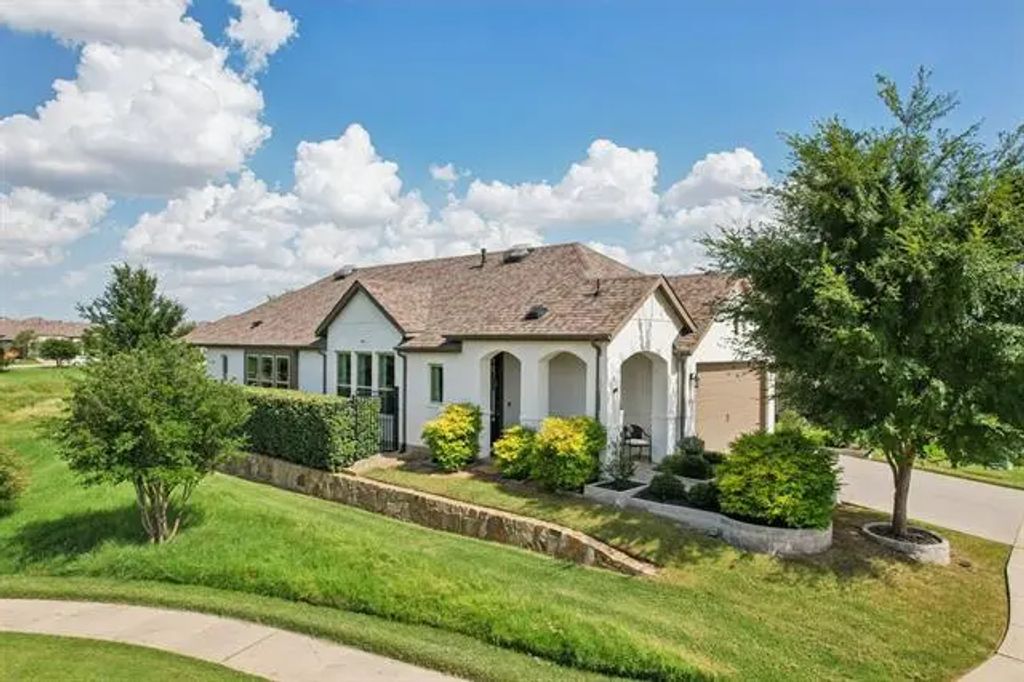 3504 Rosemary Court, Aubrey