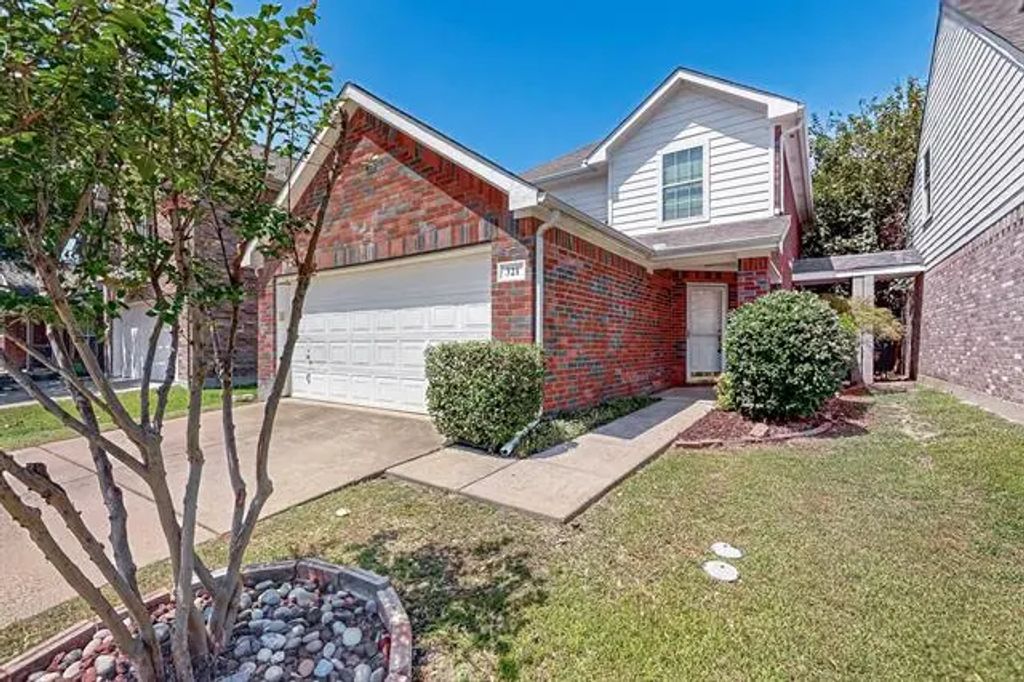 321 Stephanie Street, Wylie