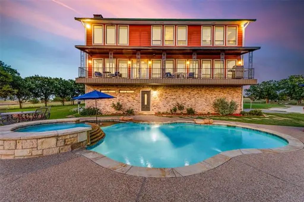 4077 Fm 2331, Godley