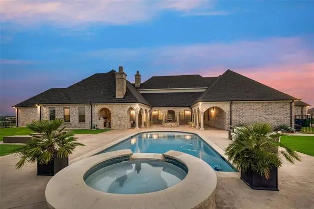 316 Chatham Place, Heath