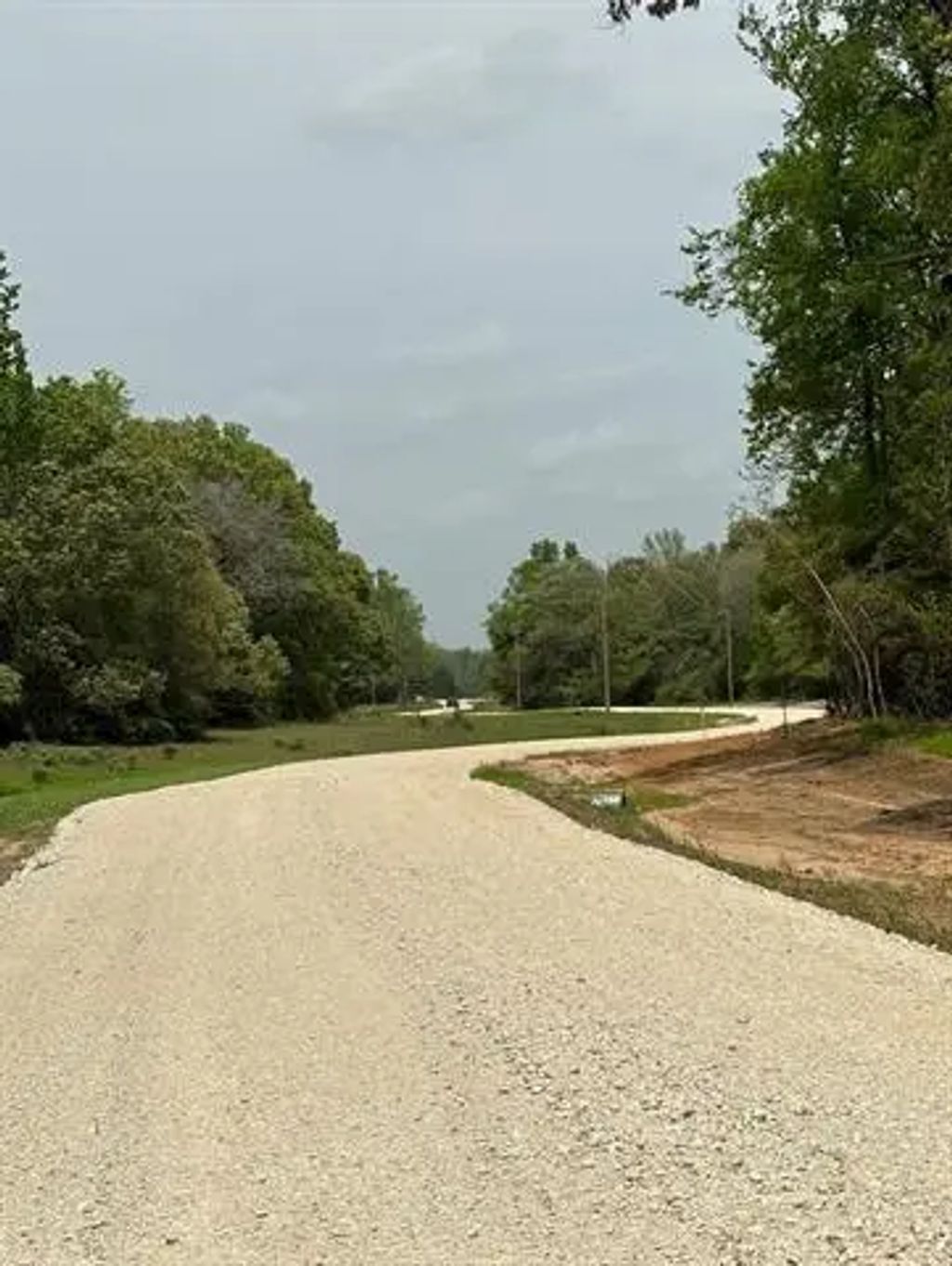 009 County Rd 242, Oakwood