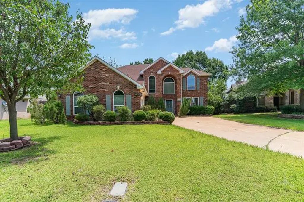 1905 Pavia Court, Arlington