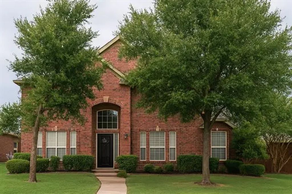 1631 Clarke Springs Drive, Allen