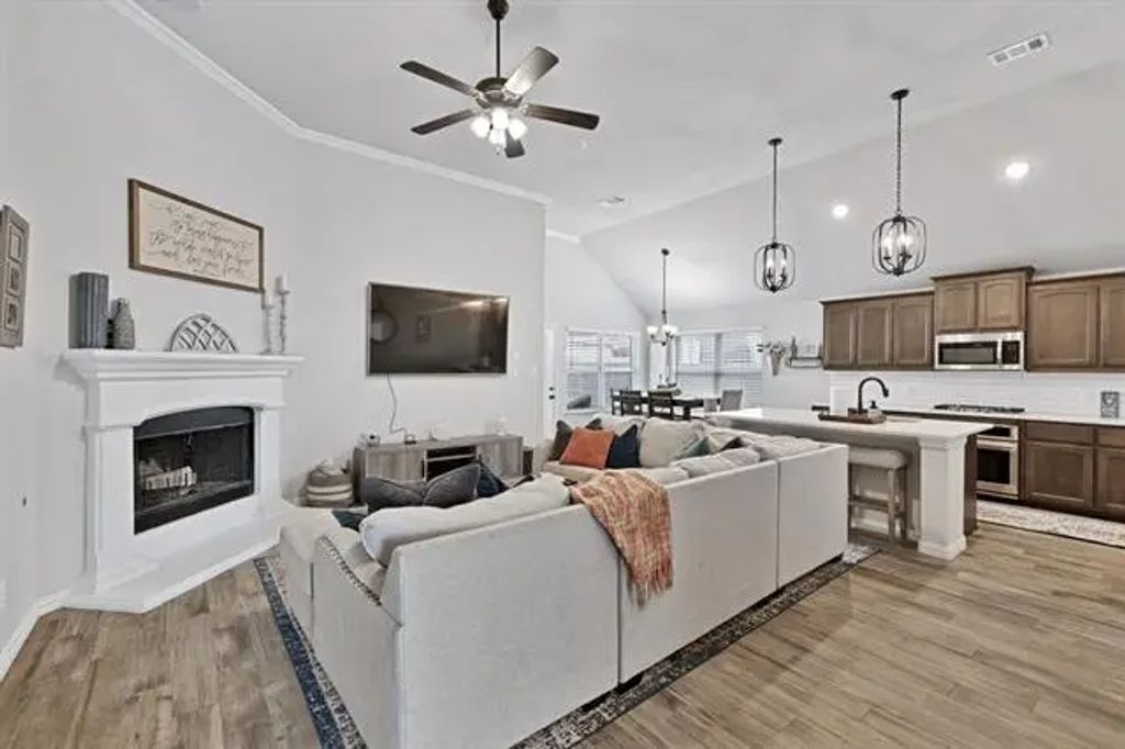 7629 Bellingham Rd Road, Fort Worth