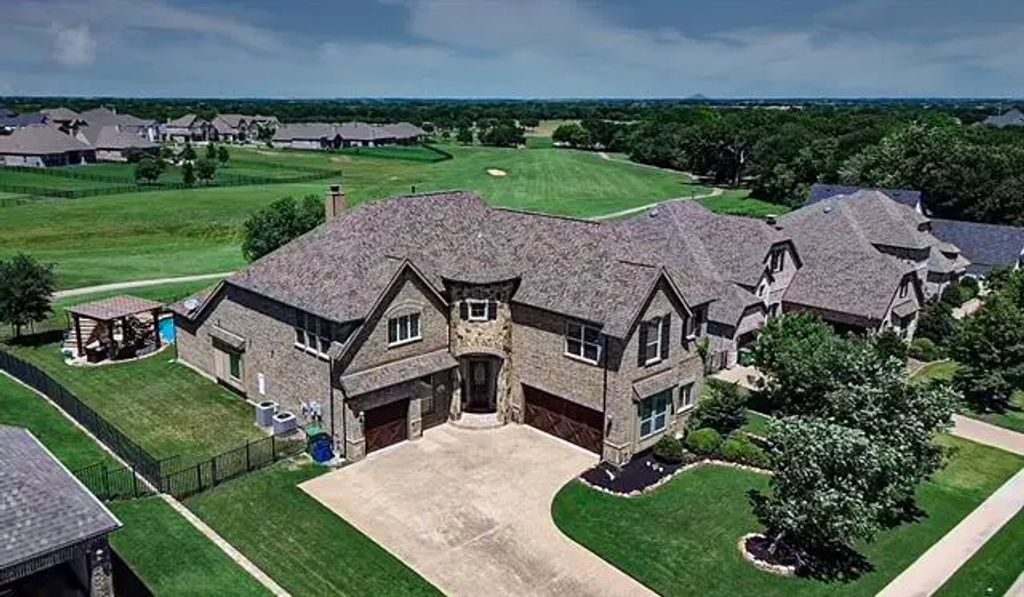 2112 Fred Couples Drive, Gunter