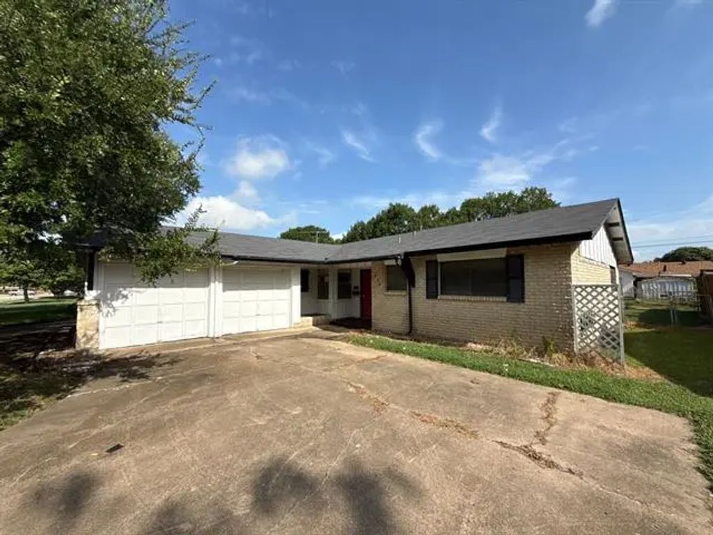 434 Beverly Drive, Richardson