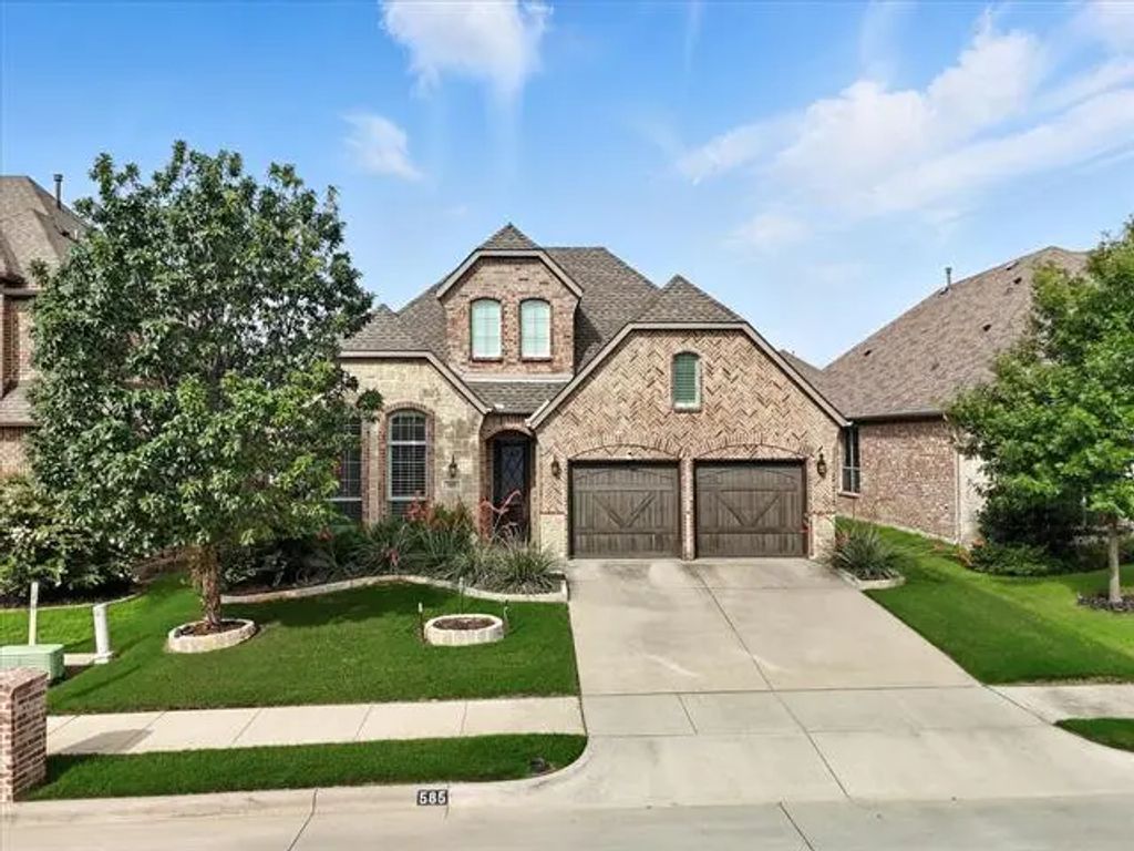 585 Mountcastle Drive, Rockwall