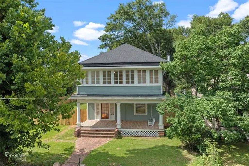 846 Fairview Street, Shreveport