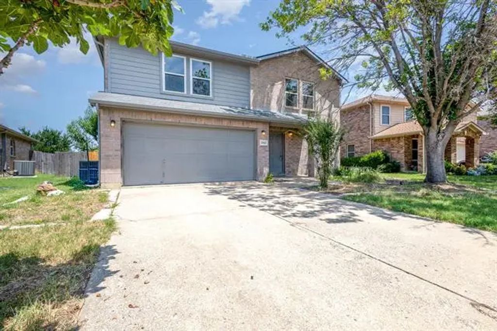 2043 Bishop Hill, Little Elm