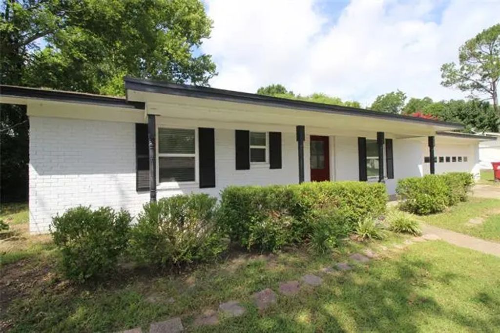 615 Sides Circle, Canton