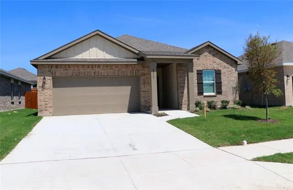 8336 Stovepipe Drive, Fort Worth