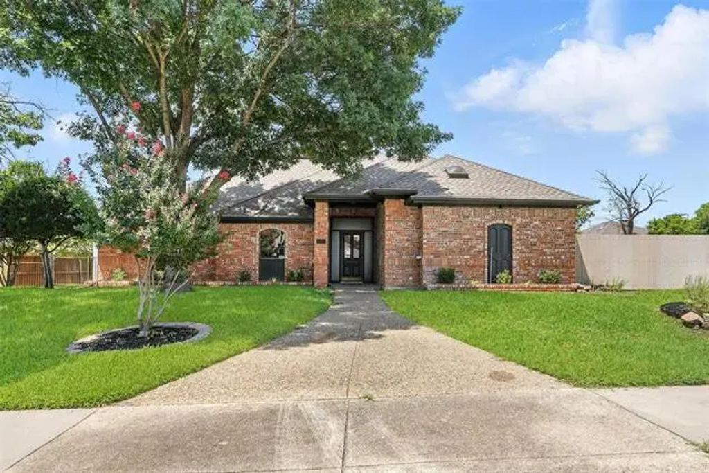 4101 Dundee Lane, Plano
