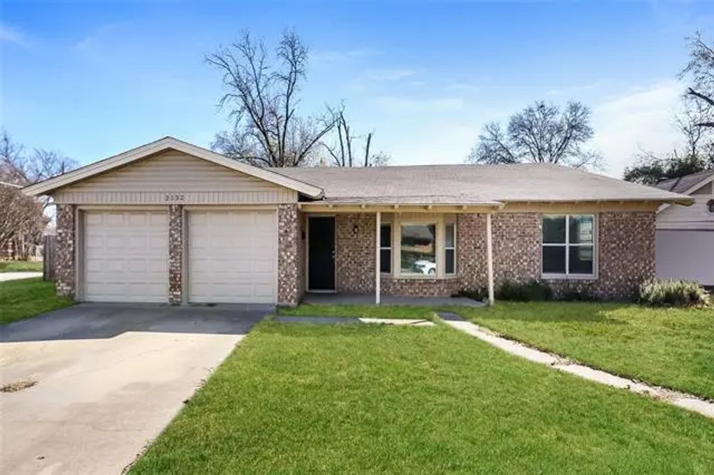 2132 David Drive, Fort Worth