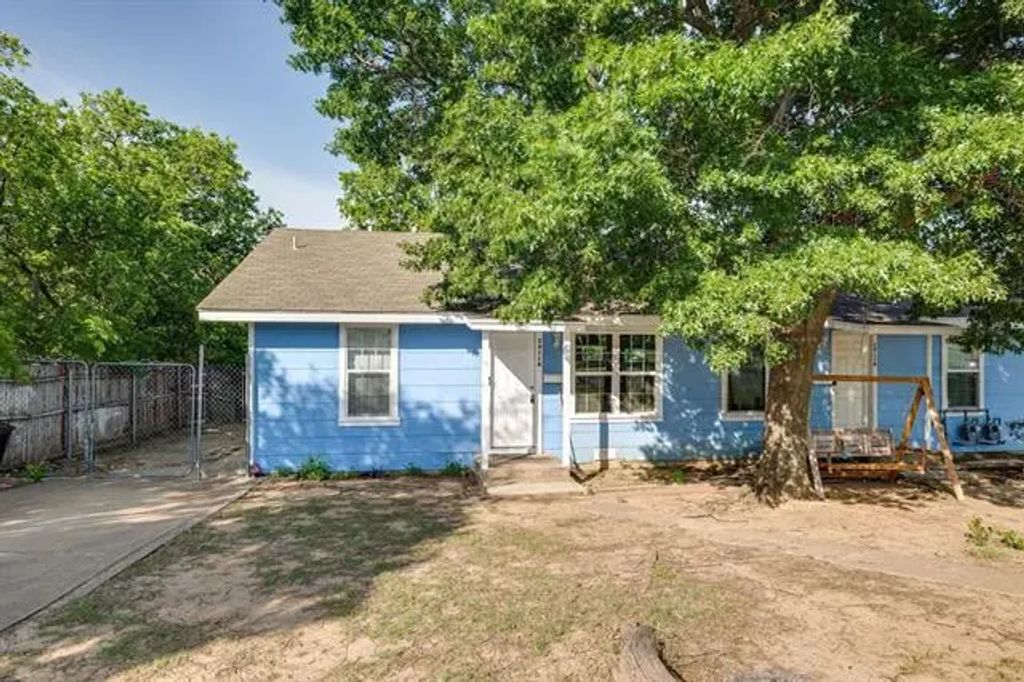 2411 21st Street, Fort Worth