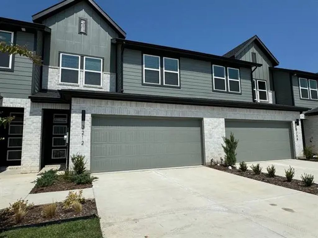 3212 Rustic Creek Drive, Northlake