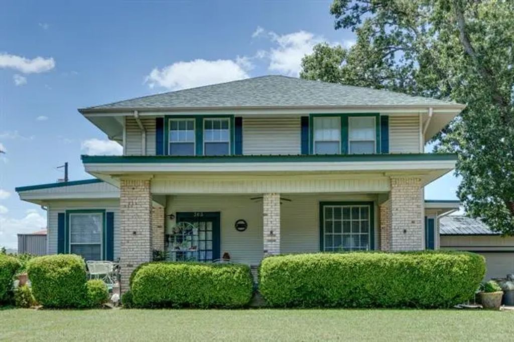 303 N 3rd Street, Wills Point