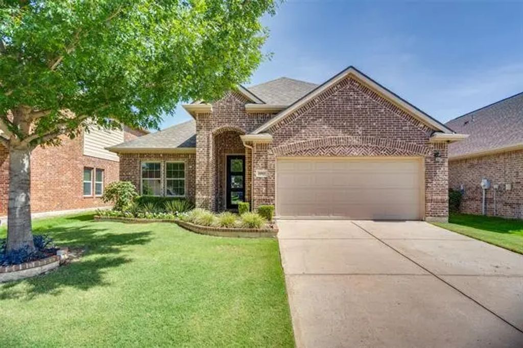 11805 Parade Drive, Frisco