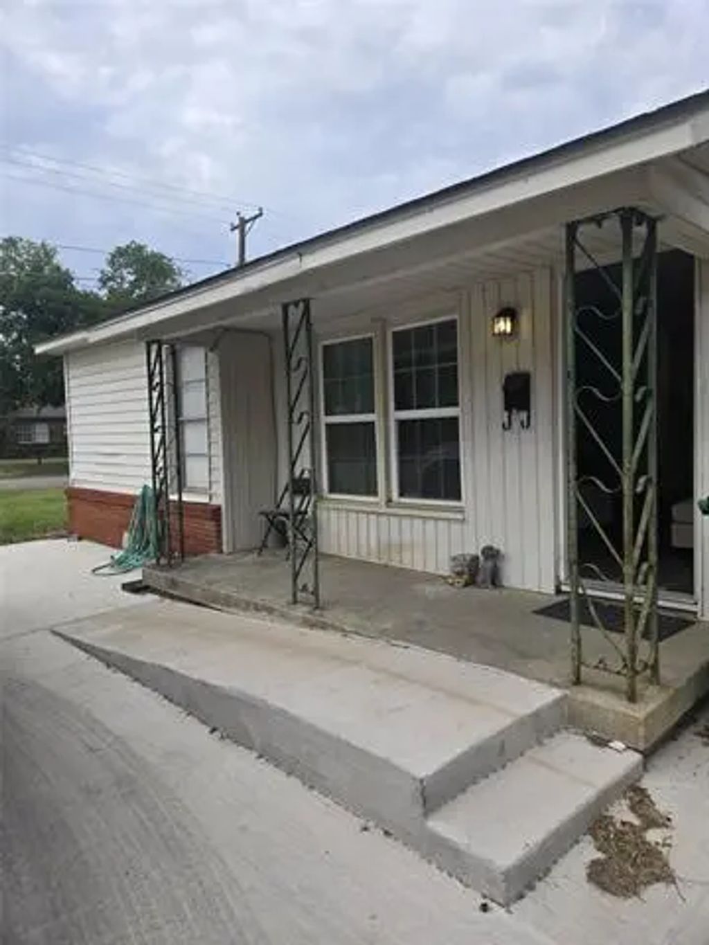 1942 Haltom Road, Haltom City