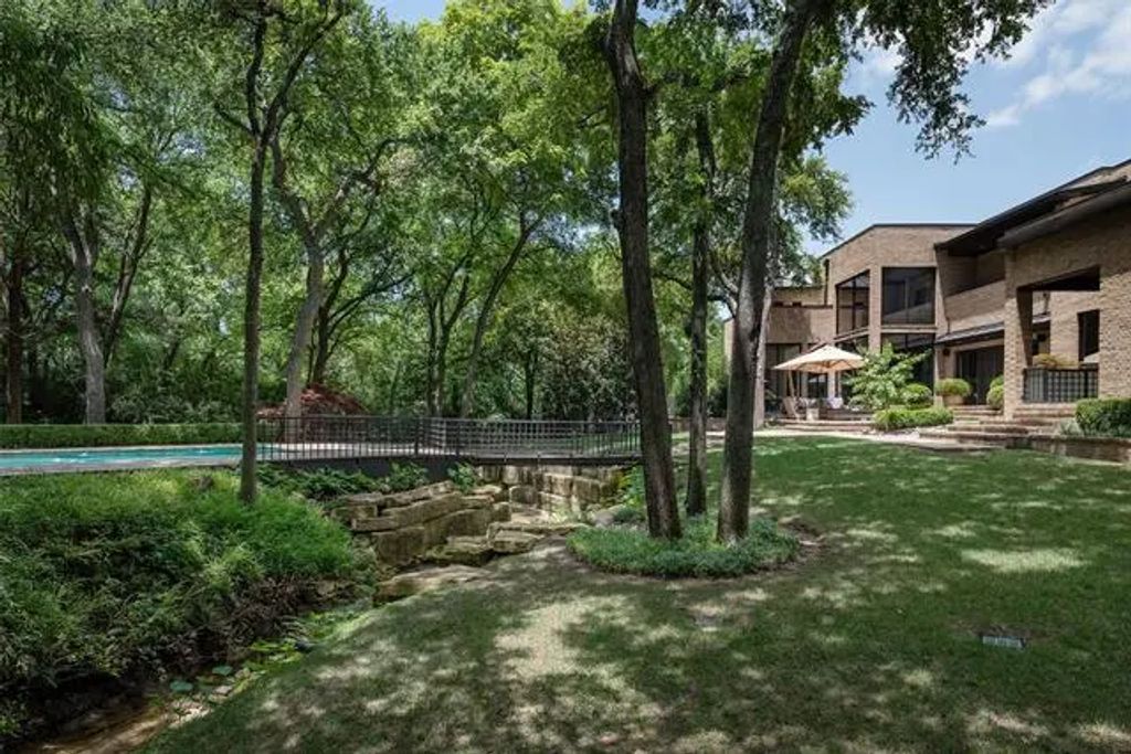 9630 Inwood Road, Dallas