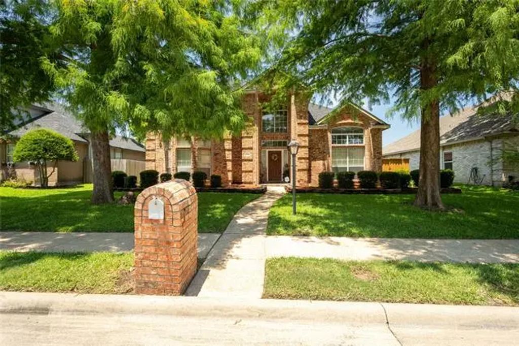 8309 Circleview Street, Rowlett