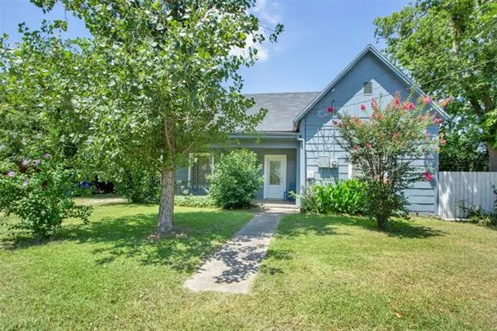 407 N Jordan Street, Whitesboro