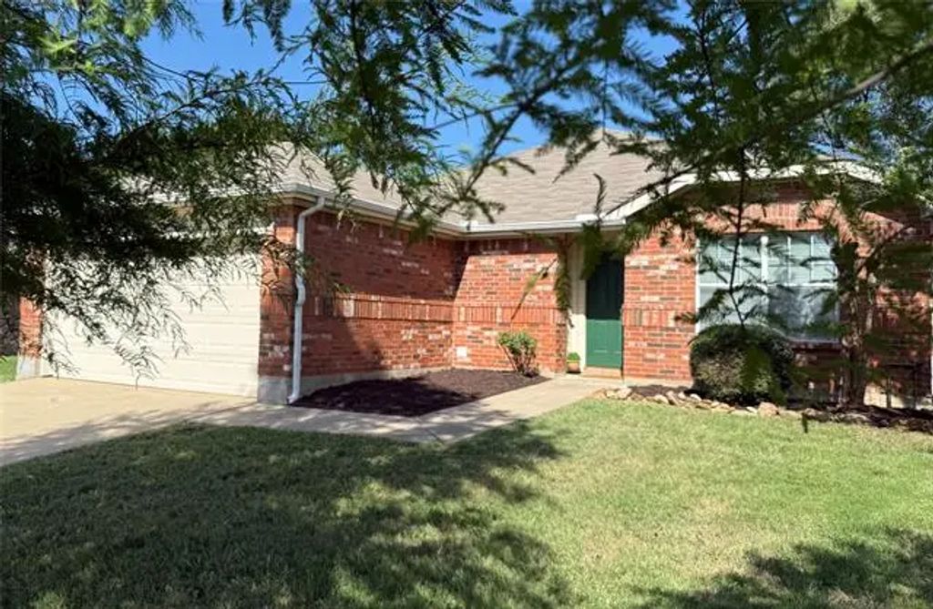 3725 Beatriz Drive, Denton