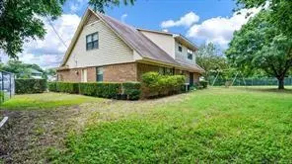 203 Harrington Circle, Duncanville