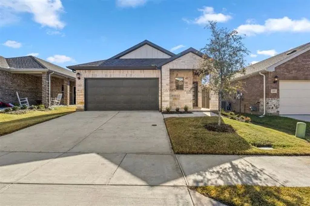 203 Travine Drive, McKinney