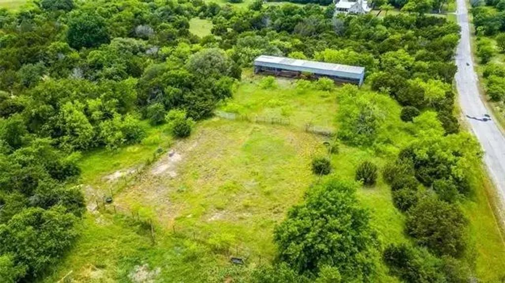 1400 Spring Creek Road, Weatherford