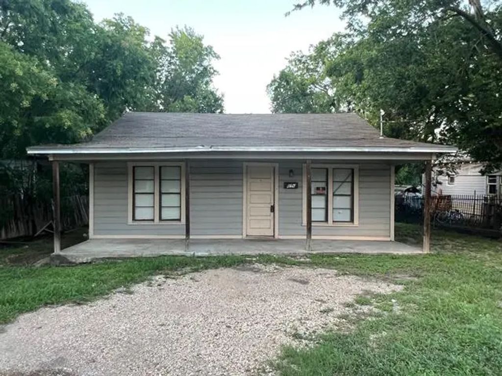 916 S 20th Street, Waco