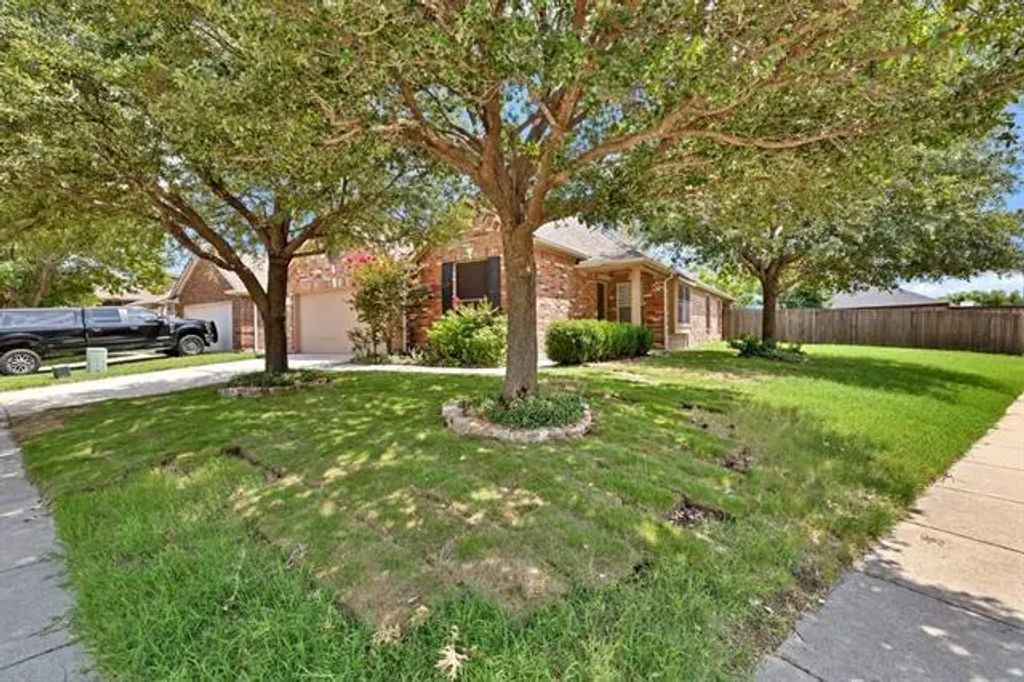 11500 Blue Jack Trail, Fort Worth