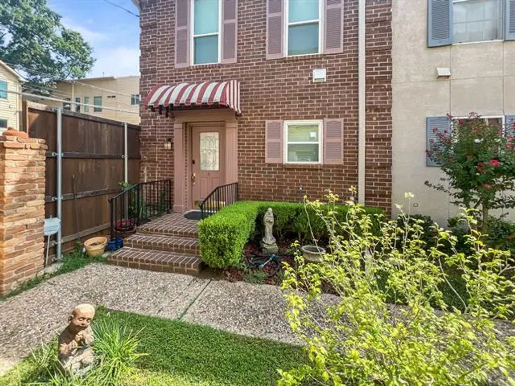 2727 Shelby Avenue J, Dallas
