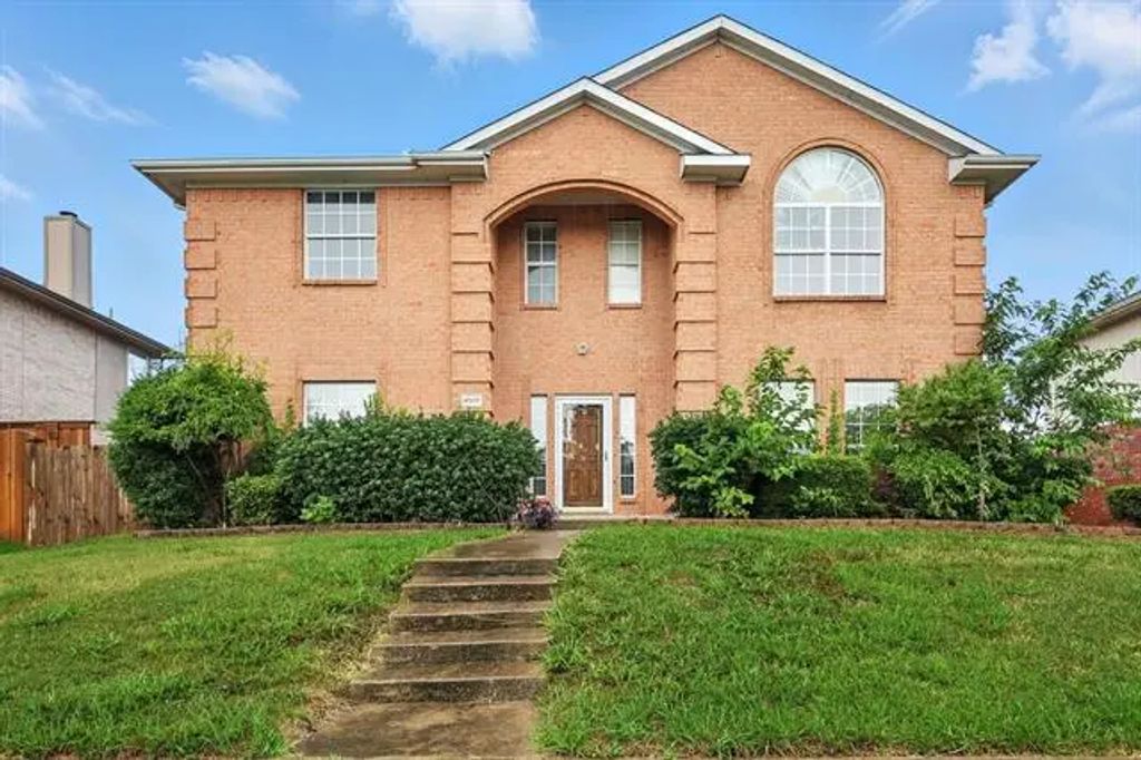 4907 Waterside Lane, Sachse